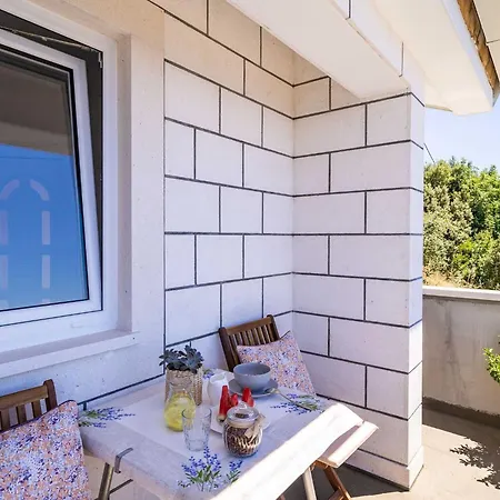 Lovro - One Bedroom With Balcony And Sea View 3 Appartement