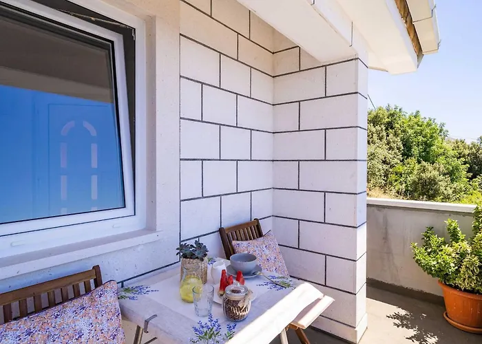 Lovro - One Bedroom With Balcony And Sea View 3 Apartament