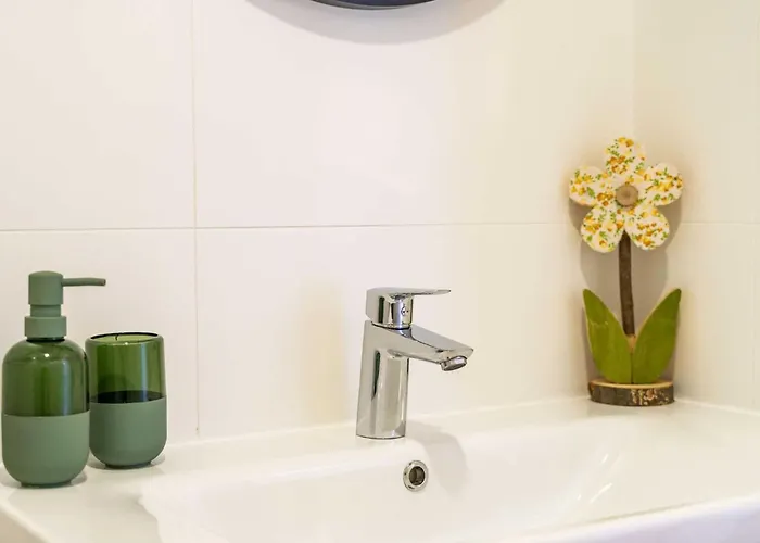 Lovro - One Bedroom With Balcony And Sea View 3 *